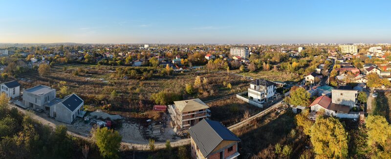 Crangasi, vila P+2, Casa care iti incarca bateria (si masina)